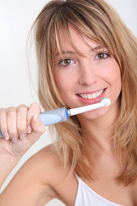 美丽的金发女人图片