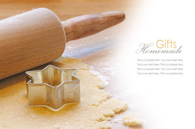 烘烤用擀面杖和 cookie 刀星，样品上 w 的文本