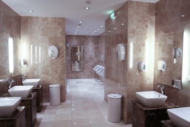 当代内部的公共厕所图片