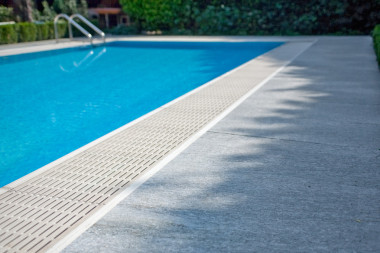 游泳池用石头照片