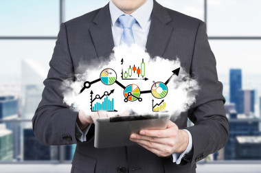 商人控股平板電腦圖片