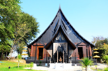 黑房子稱為禁令壩或 Baandam 博物館在清萊