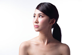 不快乐的女人摆姿势图片