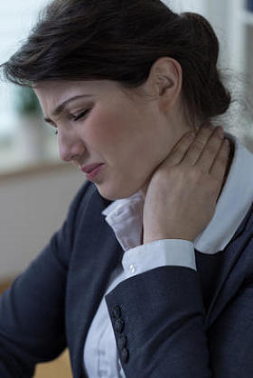 上班族有颈部疼痛图片