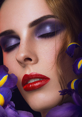 美少妇的特写肖像