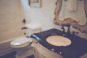 模糊的卫生间虚荣图片