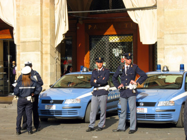 意大利警車和警察