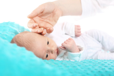 嬰兒，3 周的孩子照片