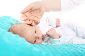 婴儿，3 周的孩子照片