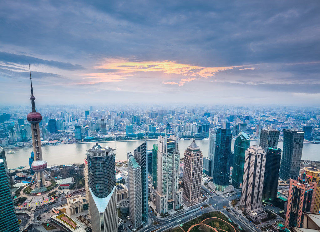 黄昏的鸟瞰图上海图片