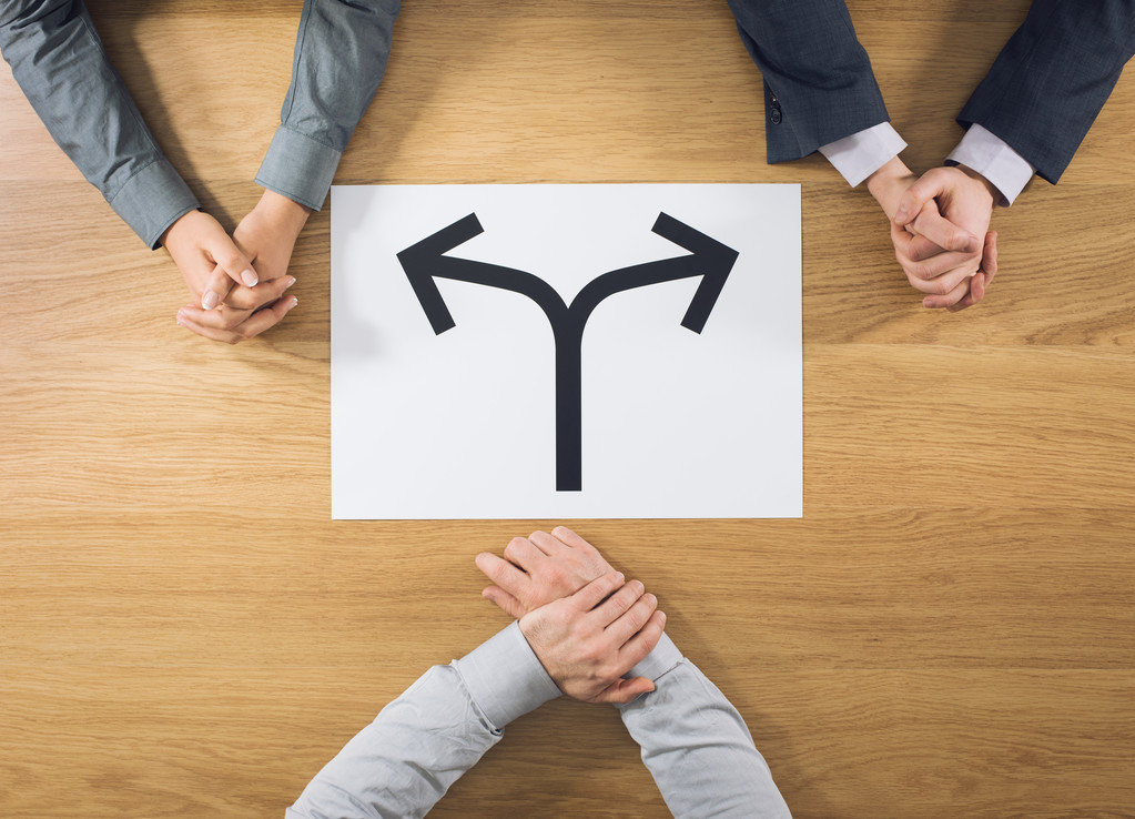 有一次面试的两个候选人 有一次面试的两个候选人