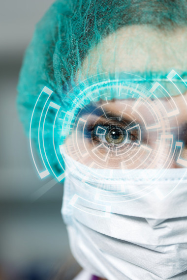 医生的眼睛图片