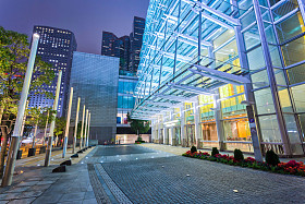 近现代建筑立面的空楼图片