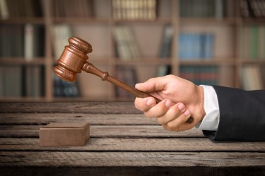 法官，木槌，正義