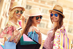 快乐的朋友购物城图片