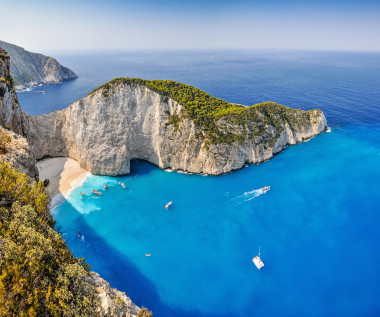Navagio 沉船海灘，希臘扎金索斯