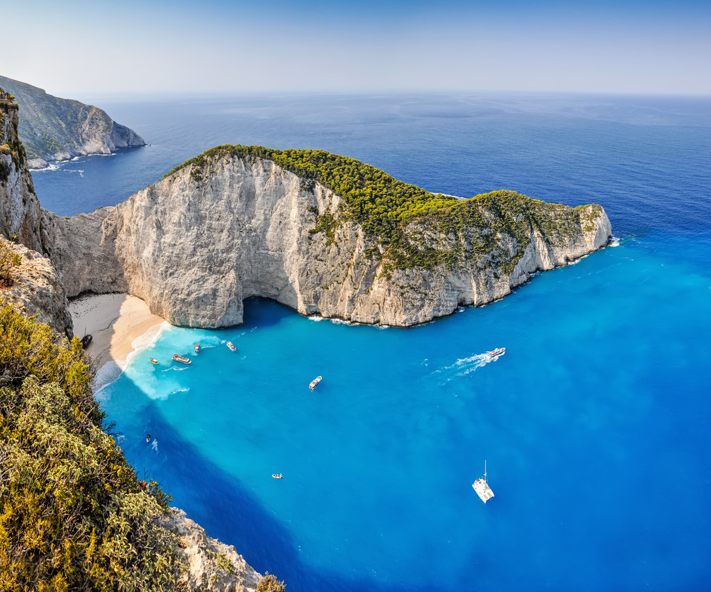 Navagio 沉船海滩，希腊扎金索斯
