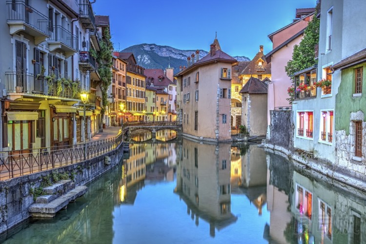 Quai de 禮樂(lè)和阿納西古老的城市，法國(guó)，Hdr 渠
