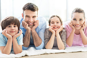 幸福的家庭在一起