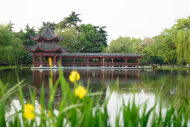 古老的中國傳統(tǒng)建筑景觀，中國南方