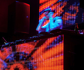 dj 播放的曲目图片