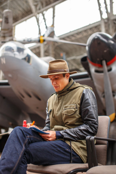 隨便的人和 playne 停車.