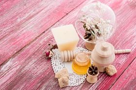 亲爱的蜡烛和花