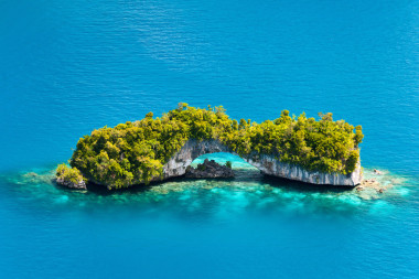 上面的帕勞群島圖片