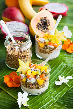 异国情调的水果一起吃早餐