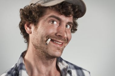 咧著嘴笑鄉(xiāng)下人