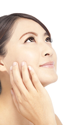 关门的美丽亚洲女人脸图片