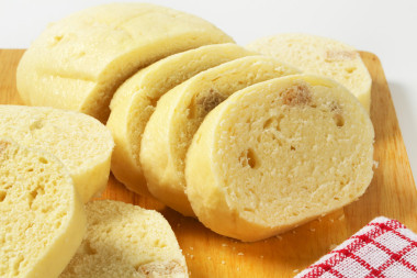 捷克菜-發(fā)酵的面包餃子