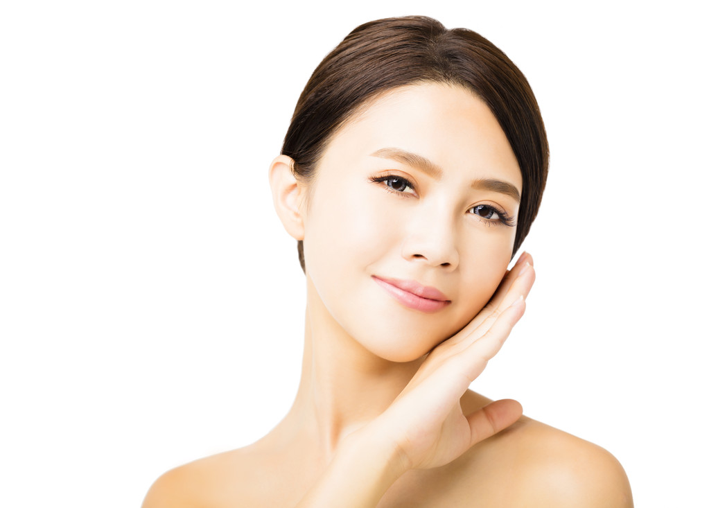 特写年轻貌美的女人脸