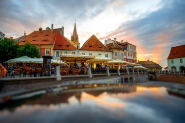 在布加勒斯特市夜景圖片