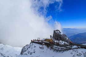 玉龙雪山风光图片
