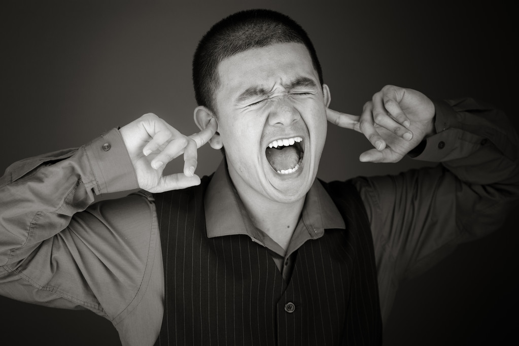 模型堵耳朵用手指图片 模型堵耳朵用手指图片