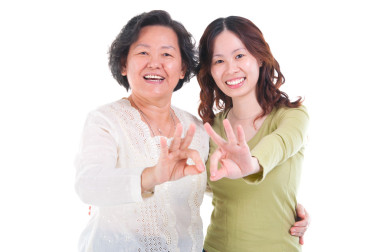 亞洲高級(jí)女人和女兒圖片