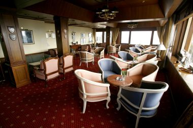 在酒店的男士休息室 在酒店的男士休息室