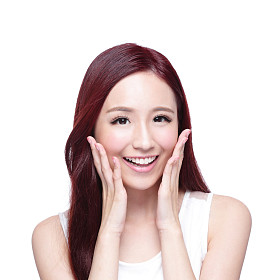 美丽的女人笑着照片