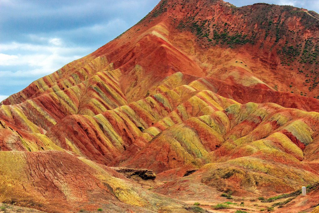 张叶丹霞地质公园风光 张叶丹霞地质公园风光
