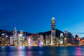 在晚上的香港城