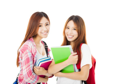 兩個(gè)人因?yàn)殚_心少女學(xué)生女孩上白色孤立