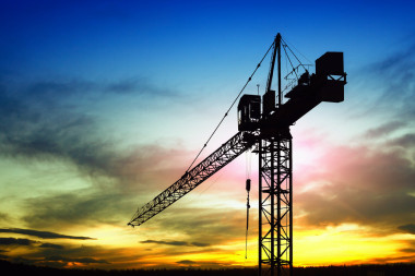 日落的建筑工地