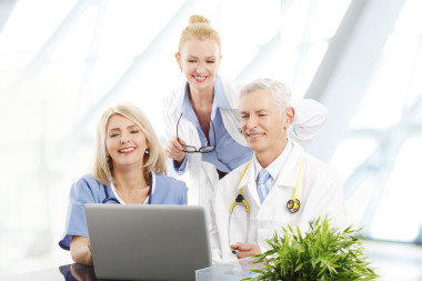 在醫(yī)院的醫(yī)療團(tuán)隊(duì)圖片