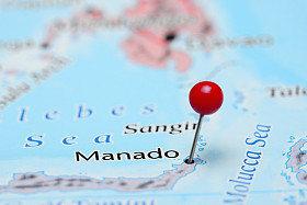 钉在亚洲地图上的Manado