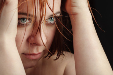 美麗的女孩哭圖片