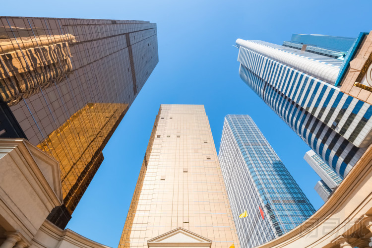 向上觀的現(xiàn)代建筑圖片