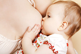 母乳喂奶