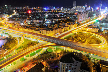 青岛市的夜景图片