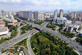 城市全景图片
